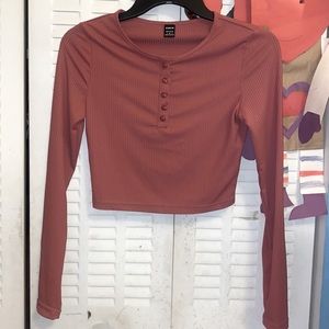 Redwood crop top from SHEIN. Brand New, only washed once.